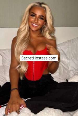 27 year old Caucasian Escort in Budapest Viva, Agency