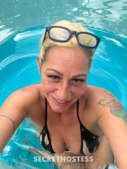 Nicole 50Yrs Old Escort Jersey Shore NJ Image - 7