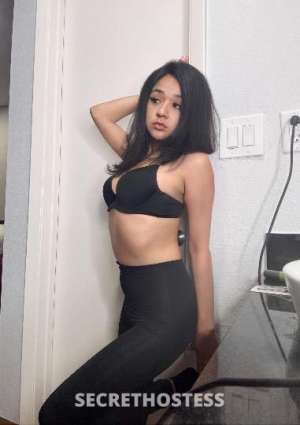 very sweet and petite latina in Galveston TX