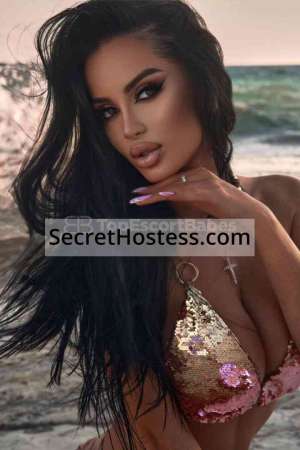 27 year old Ukrainian Escort in Riyadh Crysty, Independent