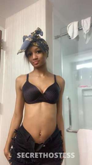 19 year old Escort in Memphis TN ♥?Don't Just Look Come &amp; Take A Visit?♥Qv 