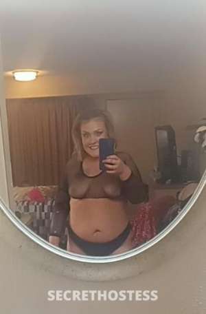 36 year old Escort in Louisville KY NEW LOWER PRICES throat goat #1 provider in lou..... also 