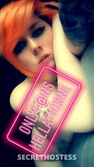 22 year old Escort in Monroe MI Big titty alt girl