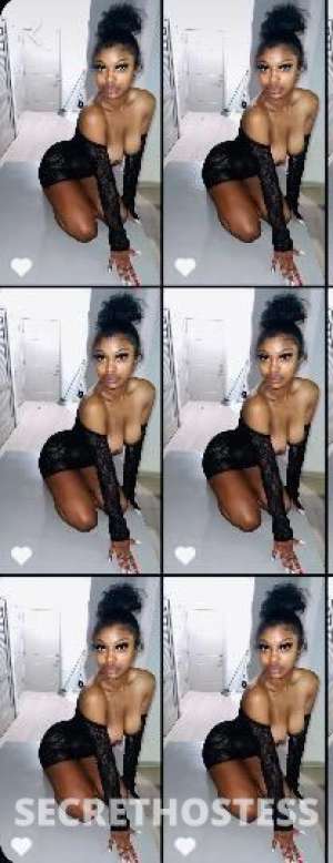21 year old Escort in Louisville KY Outcalls Only 2 Girl Special Radcliff Area
