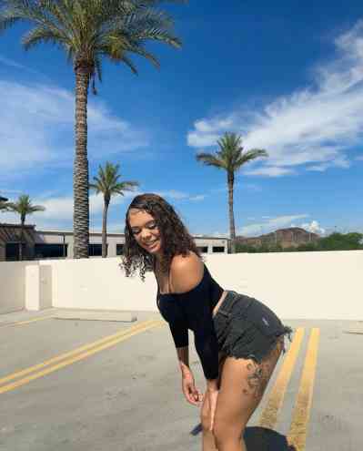26 year old Escort in Riverview FL I am submissive dominante with Top?or Bottom?Partying BBJ 