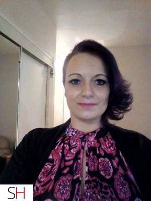 48Yrs Old Escort 165CM Tall Toronto Image - 1