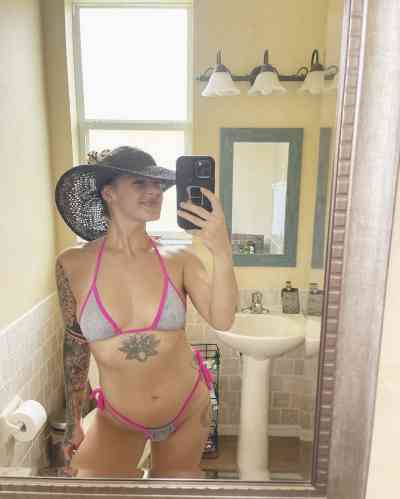 23 year old Escort in Lakeland FL offers 100% Body Rubs?/Sells Weed,ice ❄️,Molly xxxx-xxx-