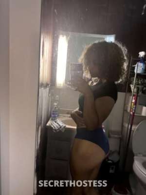21 year old Escort in Buffalo NY Super wet, super horny outcalls and cardates