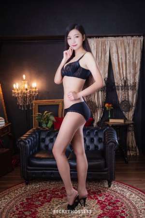 27 year old Asian Escort in Tokyo Yuyu Chinese Model in Tokyo, escort