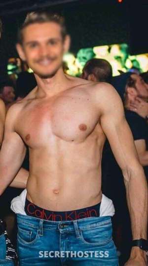 24 year old Escort in Nuremberg Brunno Oliver, Male escort