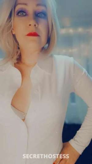 New to Perths’ Nth Suburbs Sex Bomb Vivienne 35 DONT MISS  in Perth