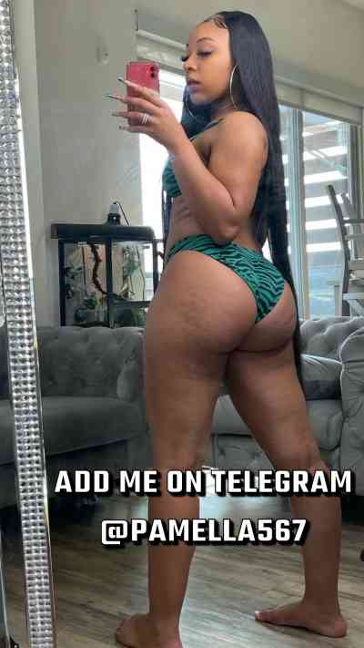 23 year old British Escort in Bedford Sex