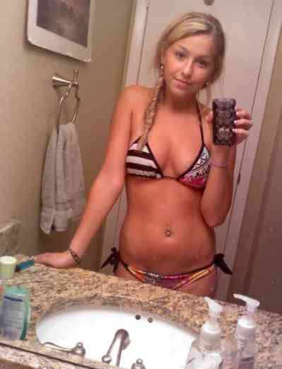 24 year old Escort in St Catharines ?? Athletic Clean H0rny girl with juicy & Yummy pu$$y
