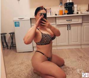 25 year old Escort in Leicester Hi im amy now en town best service, Independent