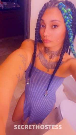 26 year old Escort in Quad Cities IA my pussy is throbbing for you