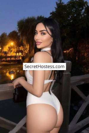 Candida, Independent in Alanya