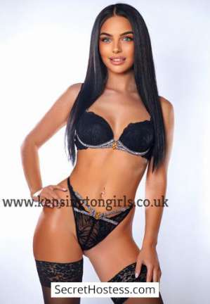 Felicity 20Yrs Old Escort 154CM Tall London Image - 1