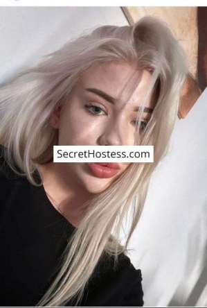 19 year old Caucasian Escort in Dubai Maryam, Agency