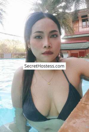 Natcha, Independent in Muscat