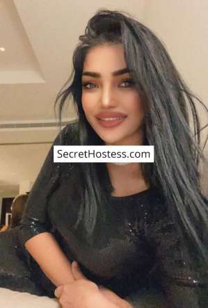 Zeina, Independent in Muscat