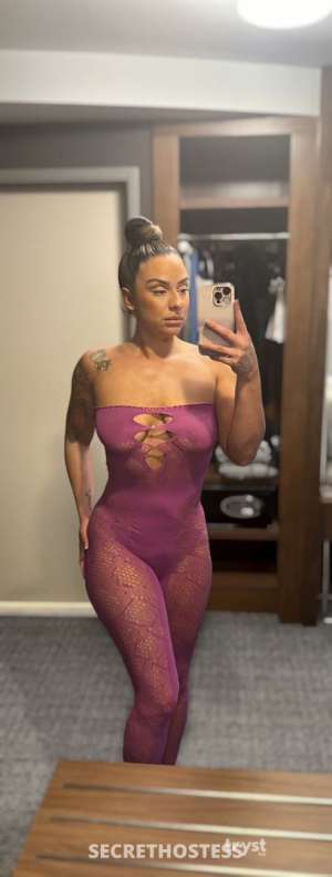 Alana Kay - Sensual, Curvy Latina ATF in Seattle WA
