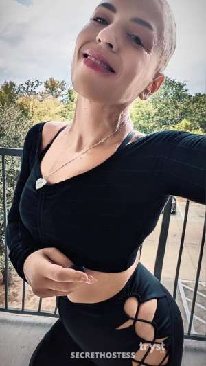 Sophia - When we gonna slide in College Station TX