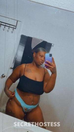 21 year old Escort in Inland Empire CA Bbw sexy face hottie