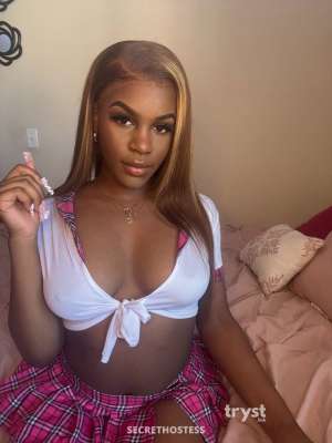 18 year old Black Escort in Seattle WA Coco Love - Seductive &amp; Stunning Chocolate