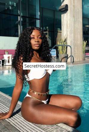Annabelle, Independent in Accra