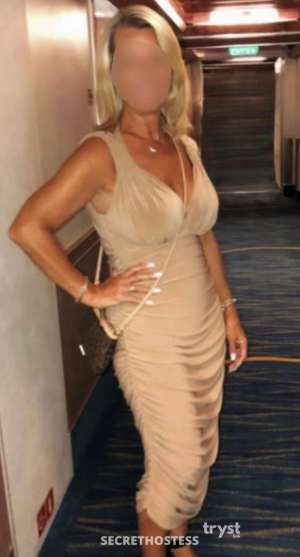 Miss  Michelle for outcall - Mature, fun loving, easy going in Tampa FL