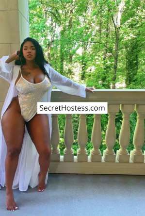 28 year old Latin Escort in Sohar Tianna, Independent