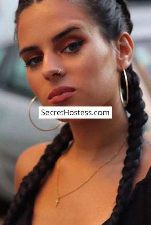 Vanessa, Agency in Amman