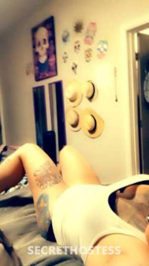 40 year old Escort in Phoenix AZ Wanna play and chill