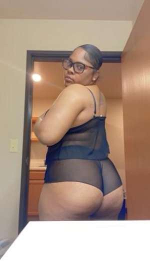 28 year old Escort in Louisville KY Kelly