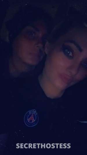 27 year old Escort in Louisville KY 2 always better than 1??‍‍????NEW PICS?Triple X LeXXX &