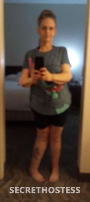 52 year old Escort in Galveston TX New girl in town...... available 24/7....huge sale on all of