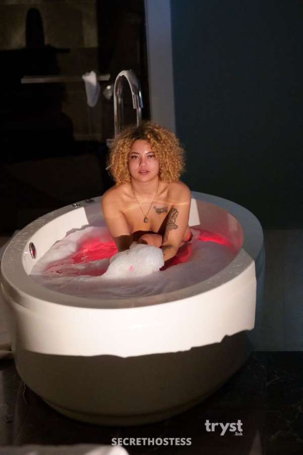 20Yrs Old Escort 164CM Tall Ann Arbor MI Image - 2