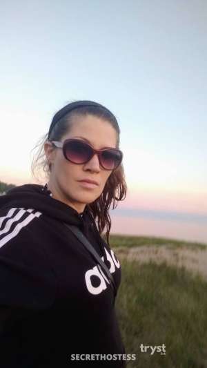 30 year old Escort in Traverse City MI Kate - Indulge in pure passion
