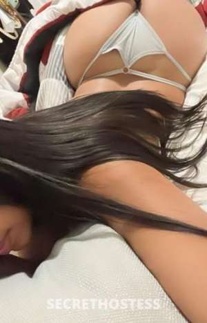 30 year old Latino Escort in Tampa FL Bella