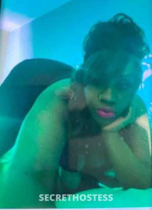 38 year old Escort in Southern Maryland DC Come get a mind blowing session wit the head queen of the 