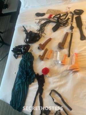 27 year old Russian Escort in Minneapolis MN pegging bondassage pegging master