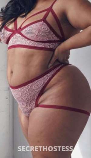 40 year old Colombian Escort in Queens NY colombian Romanian brunette bbw