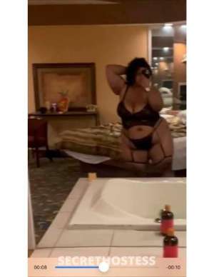 43 year old Latino Escort in Harrisburg PA curvacious mamacita