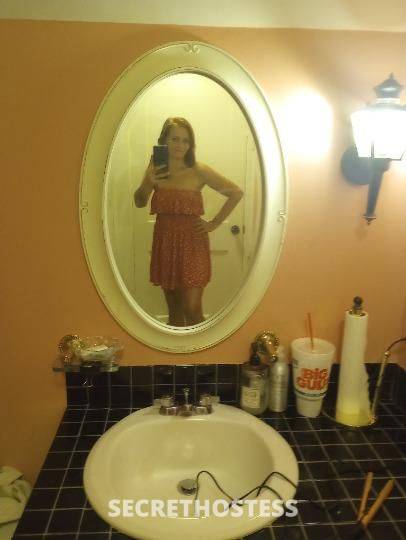 35Yrs Old Escort Hickory NC Image - 1