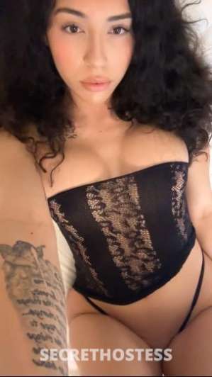 21 year old Escort in Seattle WA Sexy Spanish Doll
