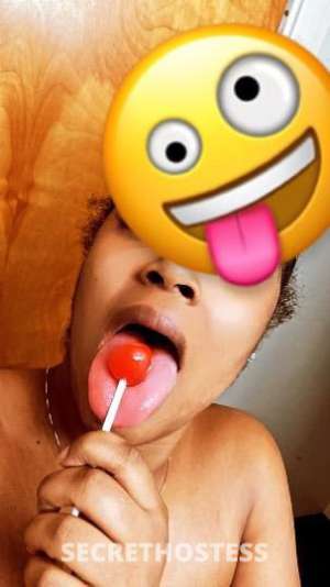 23 year old Escort in Staten Island NY Available Now Let Suck You Up Daddy