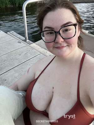 Harper Rose - Foxy Brunette in Des Moines IA