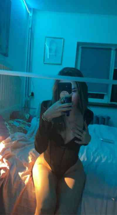 Available now for both incall & outcall in Dandenong