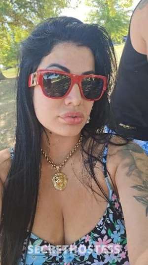 33 year old Cuban Escort in St Joseph MO candyy