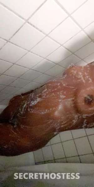25 year old Escort in Long Beach CA outcall ,cardates fetish, massage, plus more